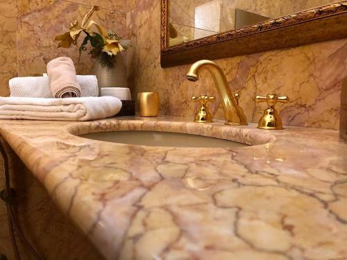 B&B Le Suites Di Jo - Central Station