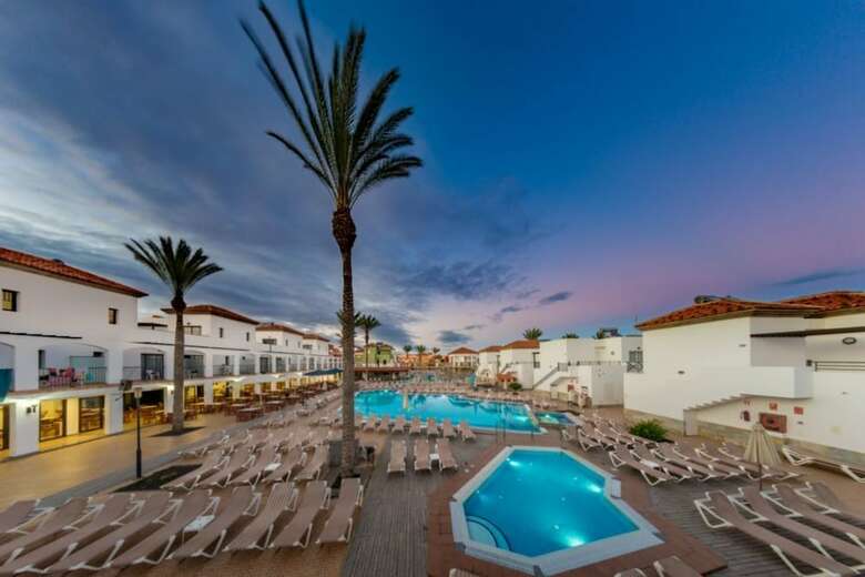 Hotel Broncemar Beach Suites