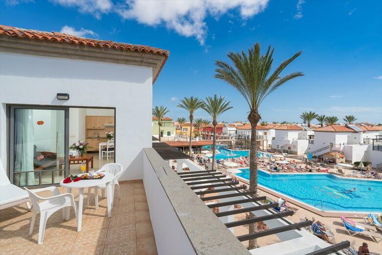 Hotel Broncemar Beach Suites