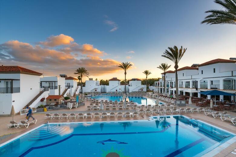 Hotel Broncemar Beach Suites