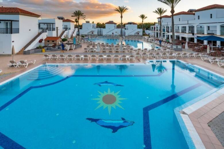 Hotel Broncemar Beach Suites