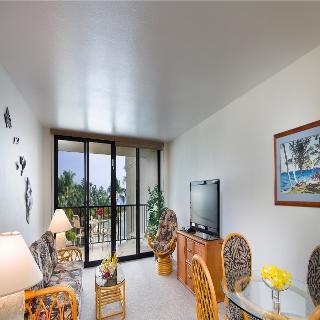 Hotel Aston Kona By The Sea