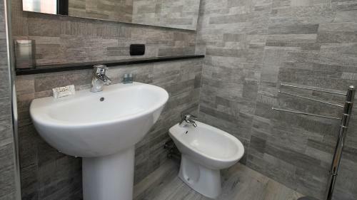 Hostal Italianway - Easy Cagliari