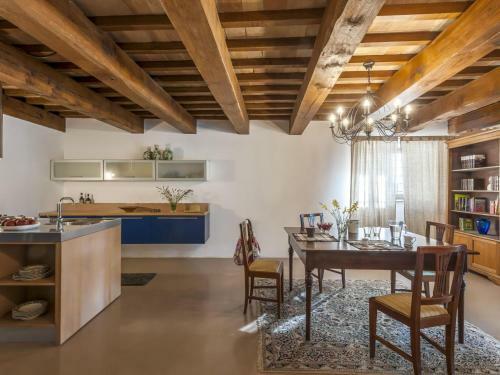 Luxurious Villa In Cagli With Indoor Swimming Pool