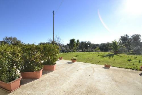Cisternino Villa Sleeps 2 Pool Air Con Wifi