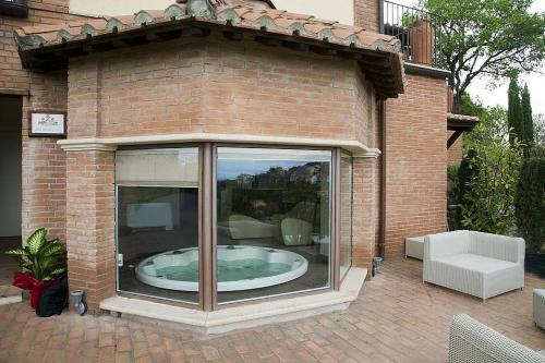 Fiordini Villa Sleeps 4 Pool Air Con Wifi