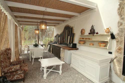 Lizzanello Villa Sleeps 3 Pool Air Con Wifi