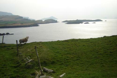 Bed & Breakfast Carraig Liath House