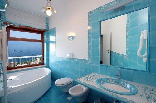 Sirenuse Villa Sleeps 8 Pool Air Con Wifi