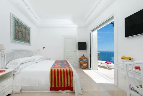 Nerano Villa Sleeps 8 With Pool Air Con And Wifi