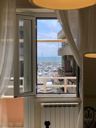 Apartamento Appartamento Sul Porto Nettuno