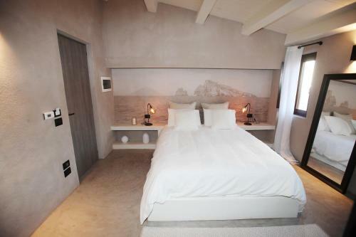 Hotel Casa Nostra Luxury Suites