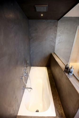 Hotel Casa Nostra Luxury Suites