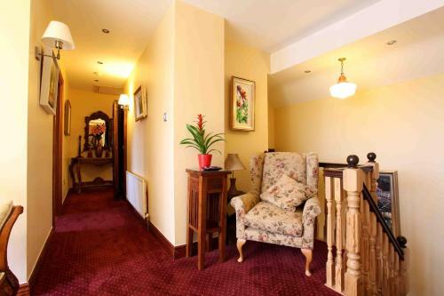 Trooperstown Woodlodge B&B