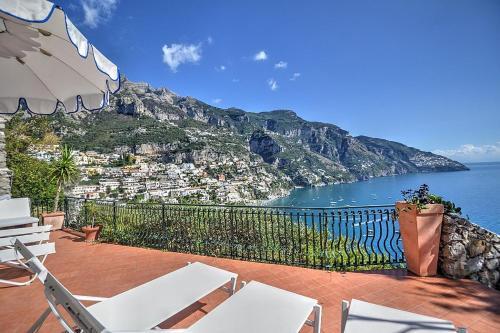 Positano Villa Sleeps 8 Pool Air Con