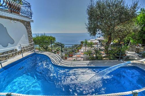 Positano Villa Sleeps 8 Pool Air Con Wifi