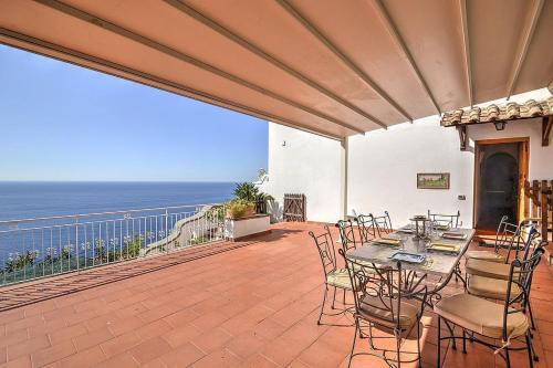 Praiano Villa Sleeps 11 Pool Air Con Wifi