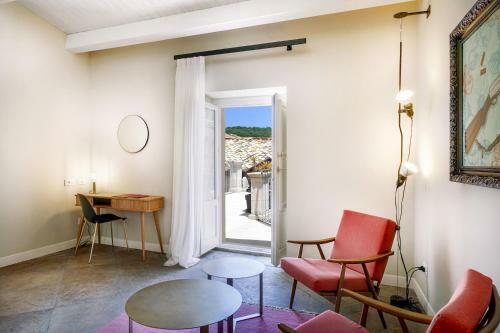 A.d. 1768 Boutique Hotel