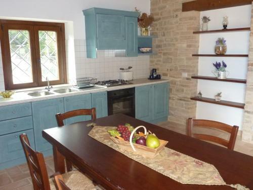 Croce Rossa Villa Sleeps 12 Pool Wifi