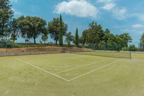 Campana Villa Sleeps 6 Pool Wifi