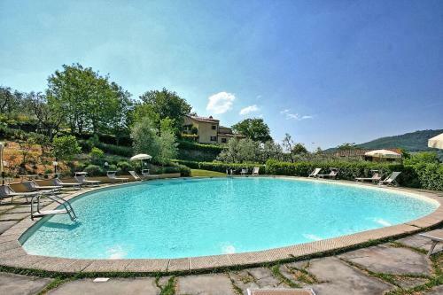 Rufina Apartment Sleeps 6