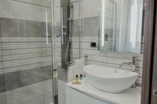 Hostal Miryam House