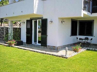 Sant'agata Sui Due Golfi Villa Sleeps 4 Pool Wifi