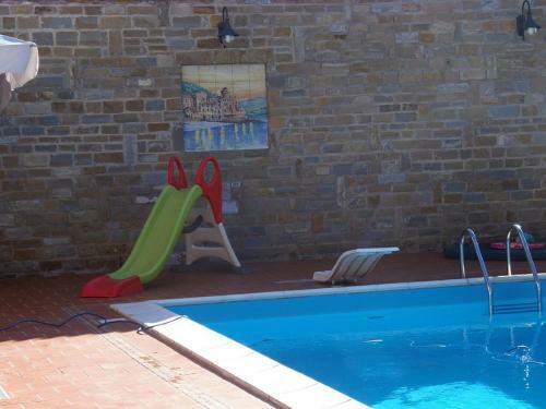 Santa Maria Villa Sleeps 8 Pool Air Con Wifi