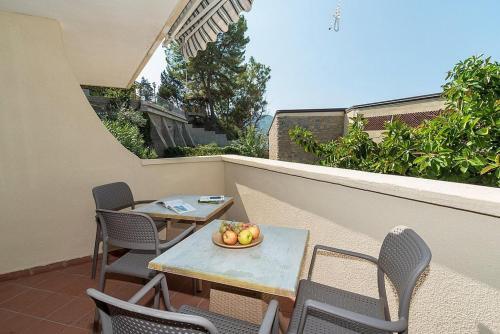 Santa Maria Villa Sleeps 6 Air Con Wifi