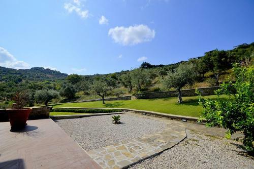 Alano Villa Sleeps 11 Air Con Wifi