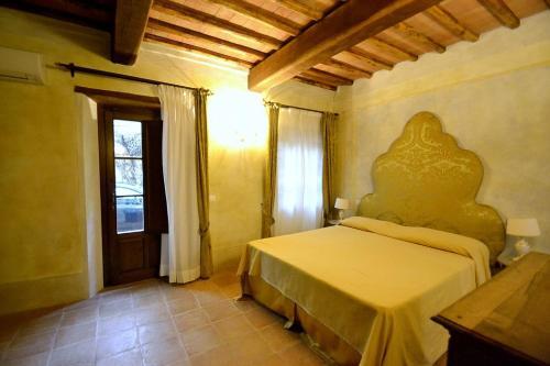 Ellerone Villa Sleeps 24 Pool Air Con Wifi