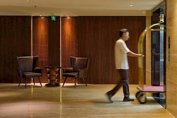 Hotel Golden Tulip Devins Seminyak