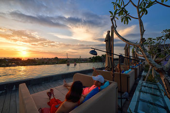 Hotel Golden Tulip Devins Seminyak
