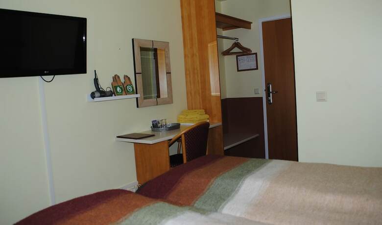 Hostal Brunnholl Country Guesthouse