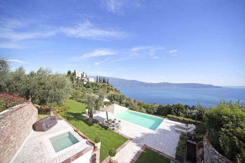 Amore Rentals - Villa Teodora