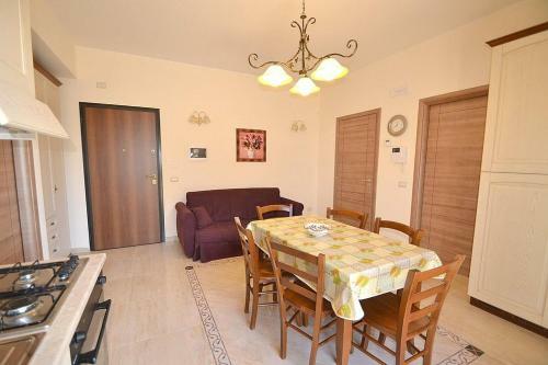 Trecastagni Villa Sleeps 6 Air Con Wifi