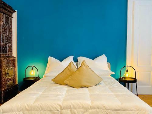 Hostal Crops City Stay