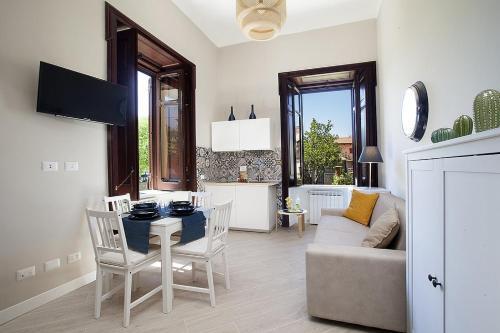 Vico Equense Apartment Sleeps 4 Air Con