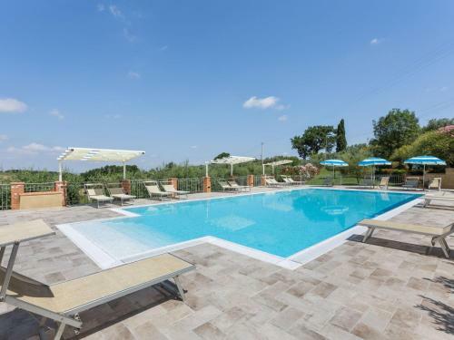 Attractive Holiday Home In Volterra With Swimming Pool