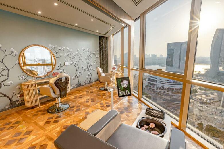 Hotel M�venpick Dubai Creek