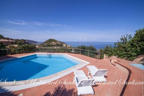 Villa Wonderful Seaview And Pool: Casa Rosa 3