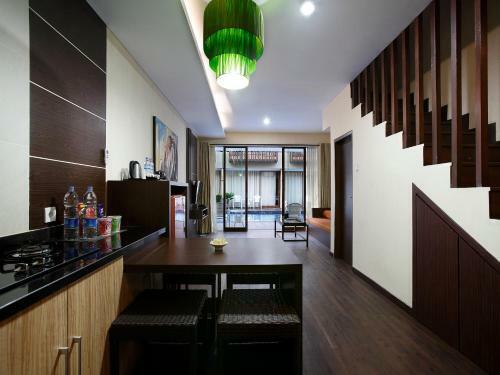 Hotel Devata Suites And Residence