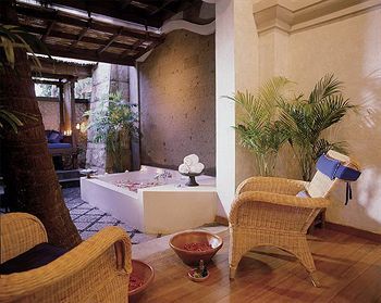 Hotel Bali Mandira Beach Resort & Spa