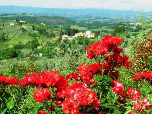 Badia A Passignano Apartment Sleeps 5 Air Con