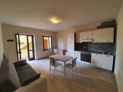 Homey Apartment In Serle Near Centre