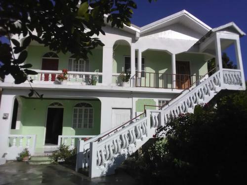 Apartamento Garden Family Getaway