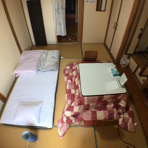Hostal Motomachi House X Cafe