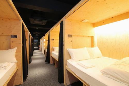 Apartamento Small Hotel - Hondori Shopping Arcade (4m)