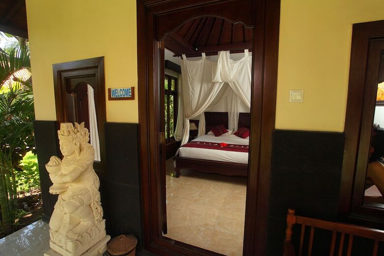 Hotel Adi Assri Beach Resorts And Spa