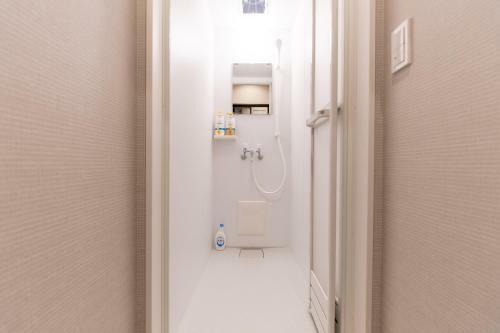 Albergue H2o Stay ???-male Only